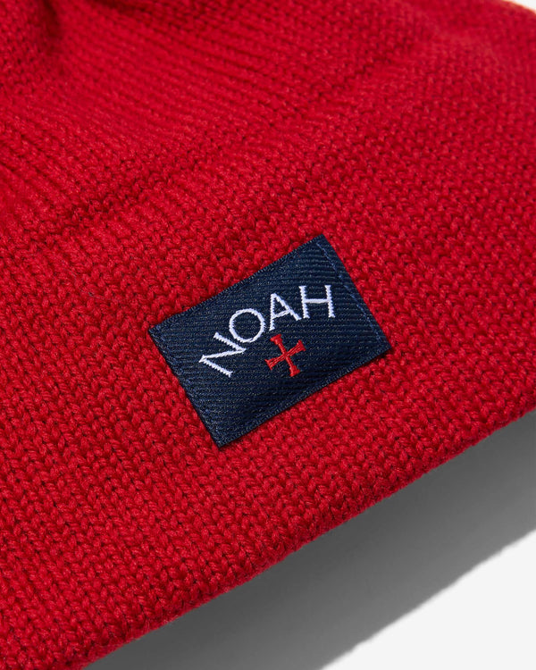 Noah - Wool Pom Pom Beanie - Detail
