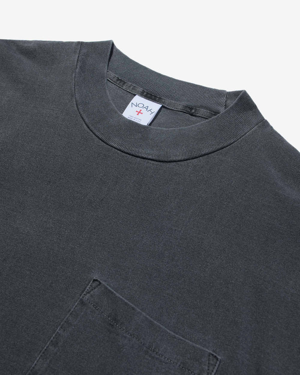 Noah - Mockneck Top - Detail