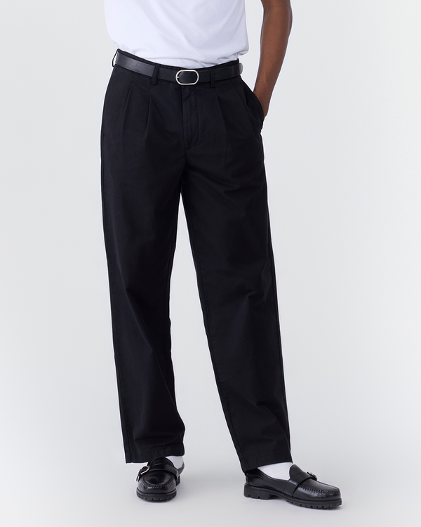 Noah - Twill Double-Pleat Pant - Detail