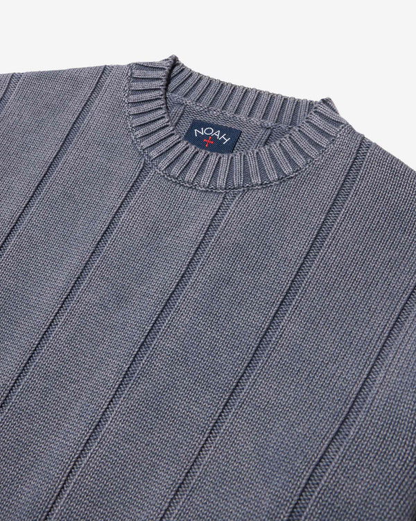 Noah - Drop Needle Sweater - Detail