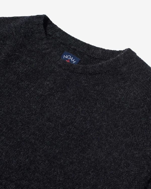 Noah - Shetland Sweater - Detail
