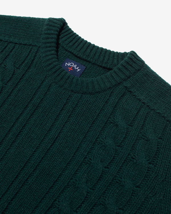 Noah - Cable Knit Sweater - Detail