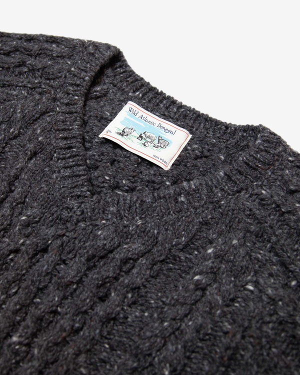 Noah - V-Neck Donegal Fisherman Sweater (Pre-Order) - Detail