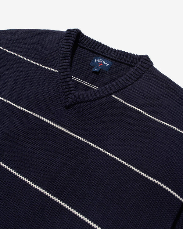 Noah - Striped V-Neck Sweater - Detail