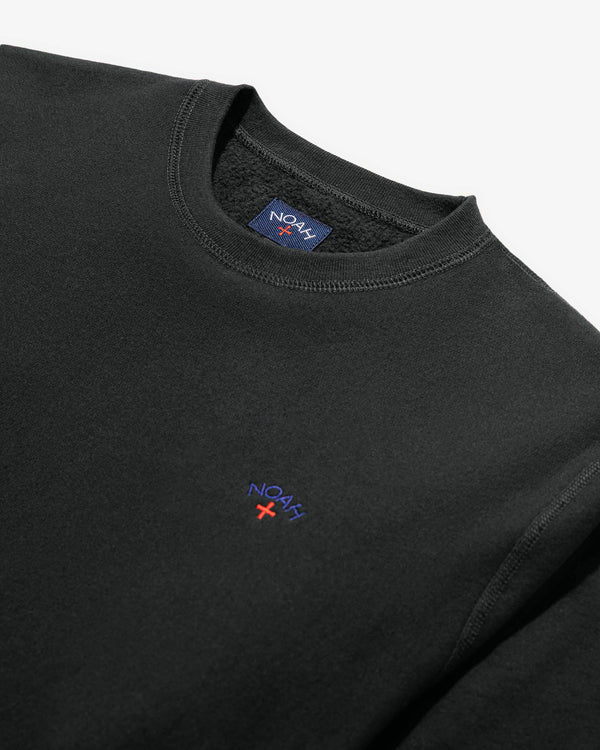 Noah - Classic Crewneck - Detail